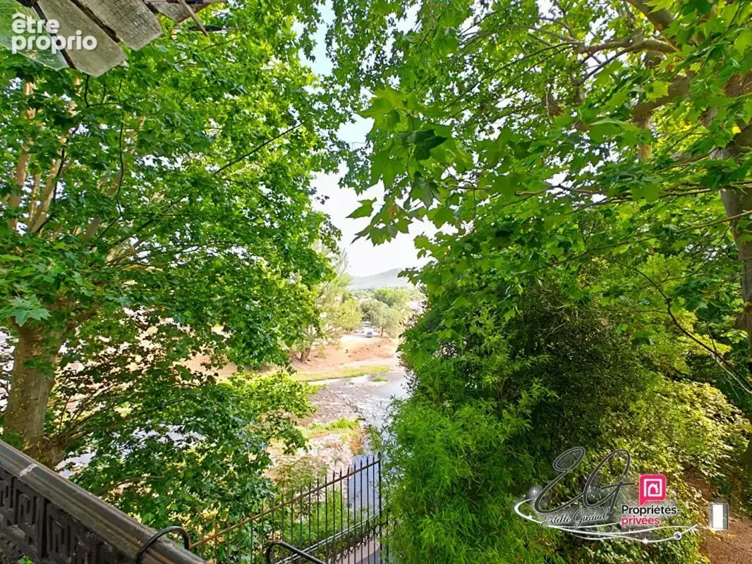 Appartement bourgeois d'exception de 284 m² avec terrasse, balcon filant et vue sur le parc - photo 18