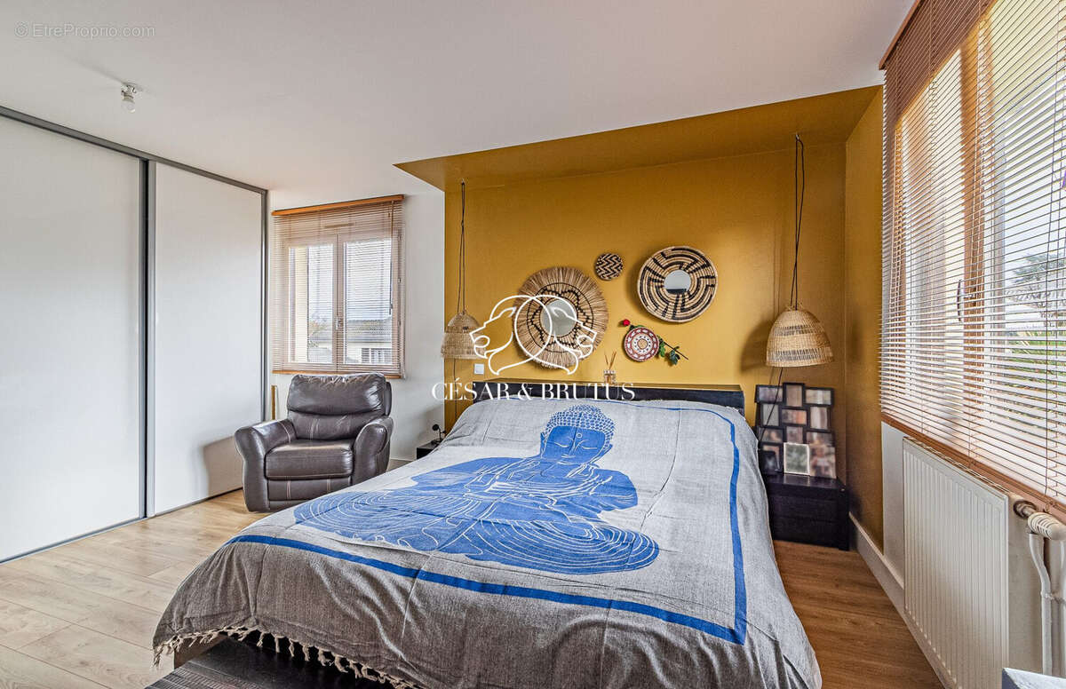 Maison à SAINT-PRIEST