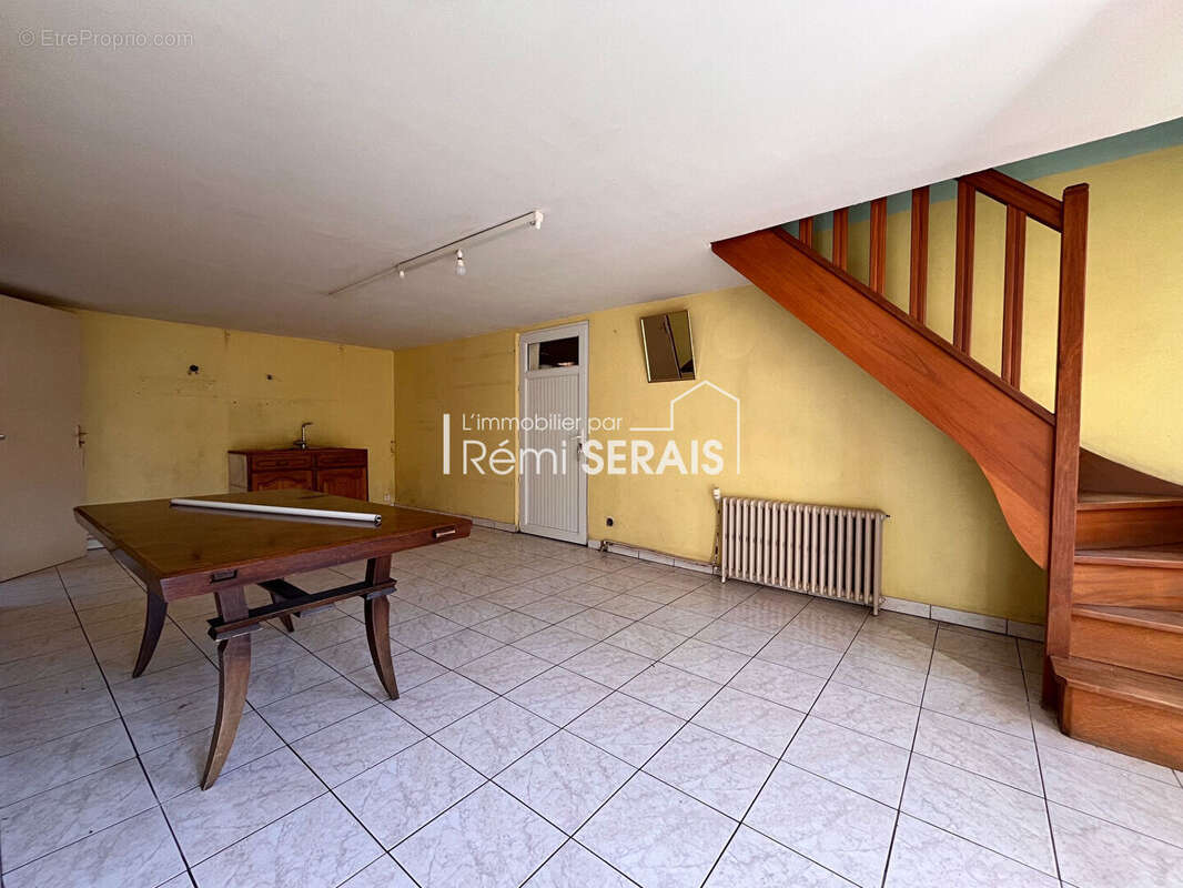 Maison à SAINT-GEORGES-DES-GROSEILLERS