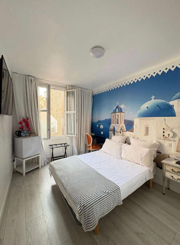 Appartement de caractère proche centre ville vue dégagée  sur quai à Sète 6 pièces 227 m2 - photo 5