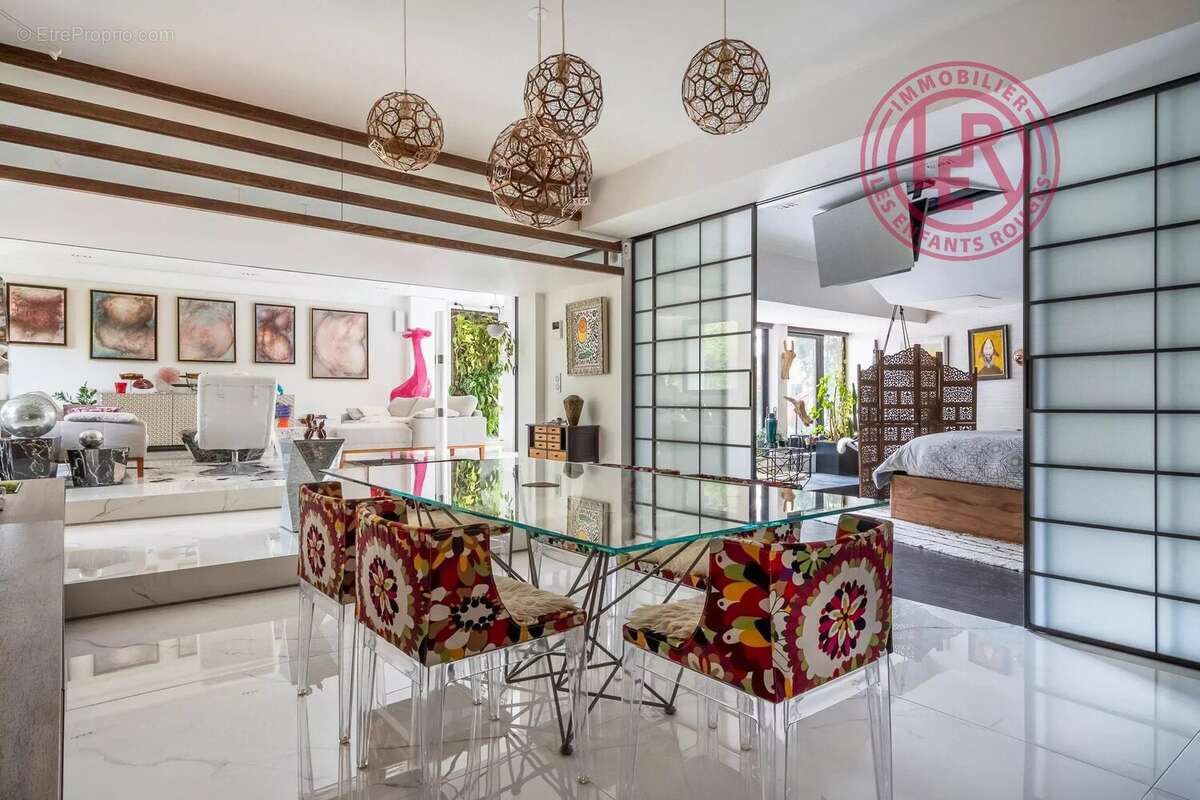 Appartement à PARIS-19E