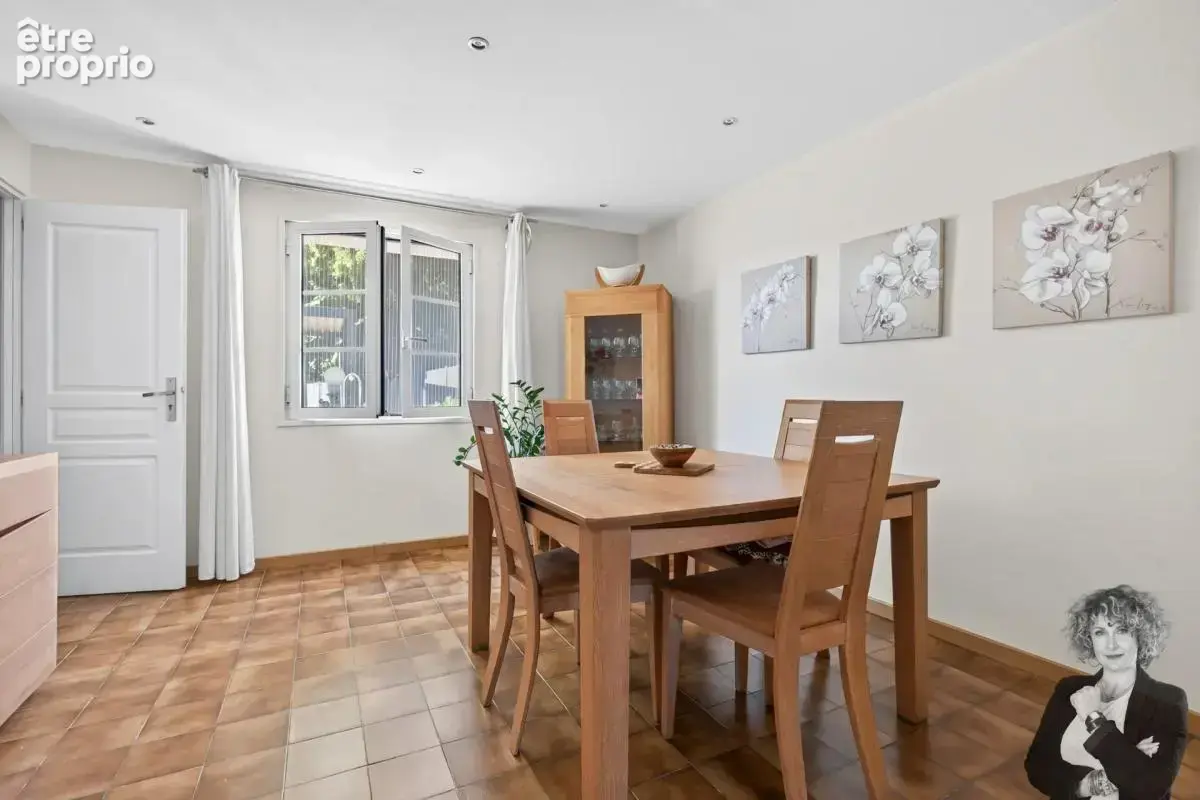 En exclusivité à Grans Villa T5 rénovée de 100 M² avec jardin - photo 11