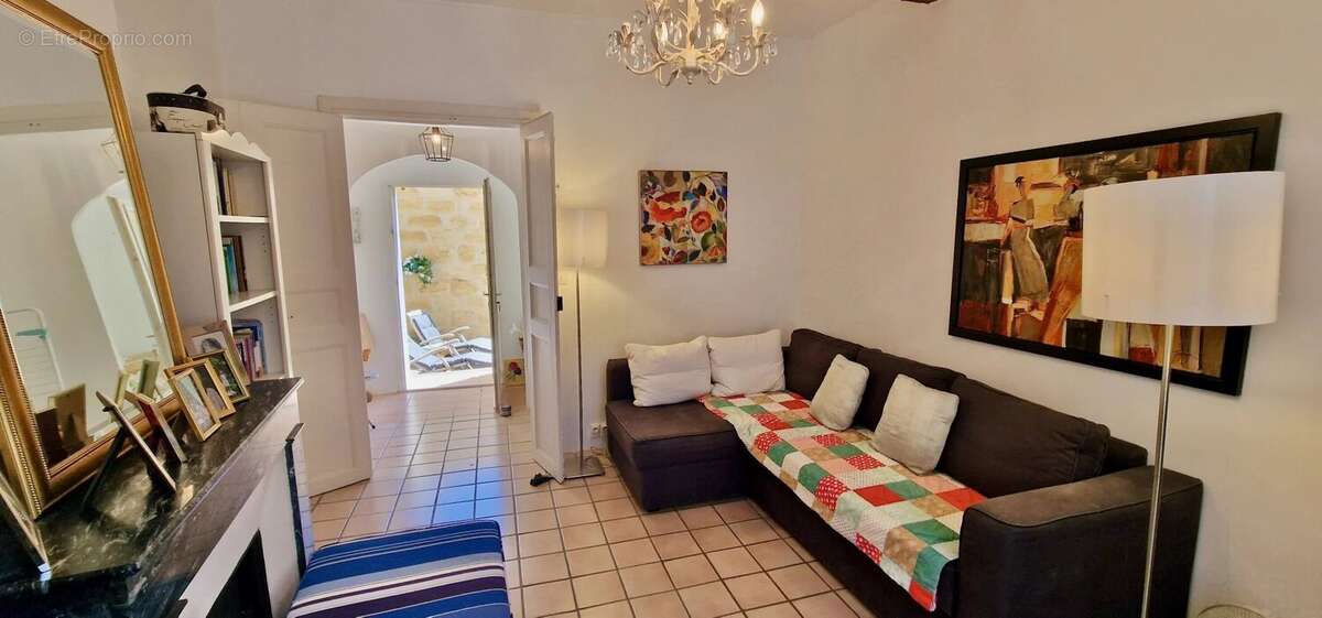 Maison à NEZIGNAN-L&#039;EVEQUE