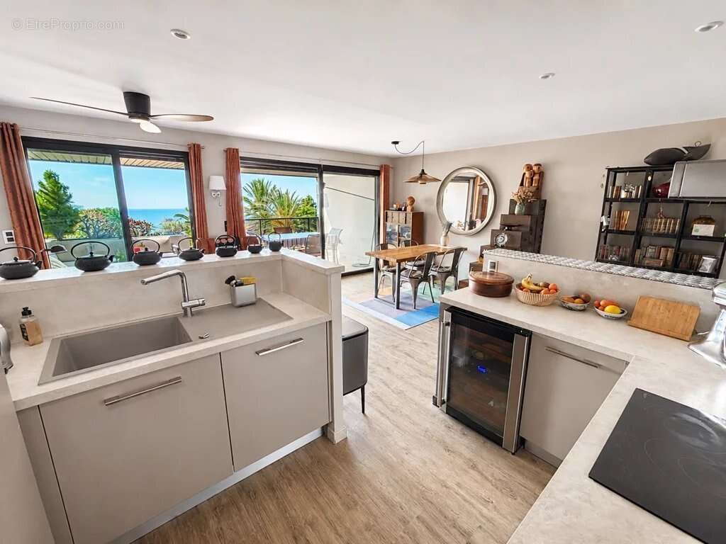 3 piéces Vue mer panoramique – Résidence de grand standing avec piscine, tennis et gardien - photo 9