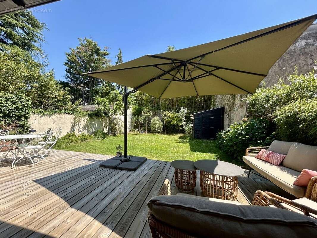 Maison 165 m² à Nantes  - photo 2