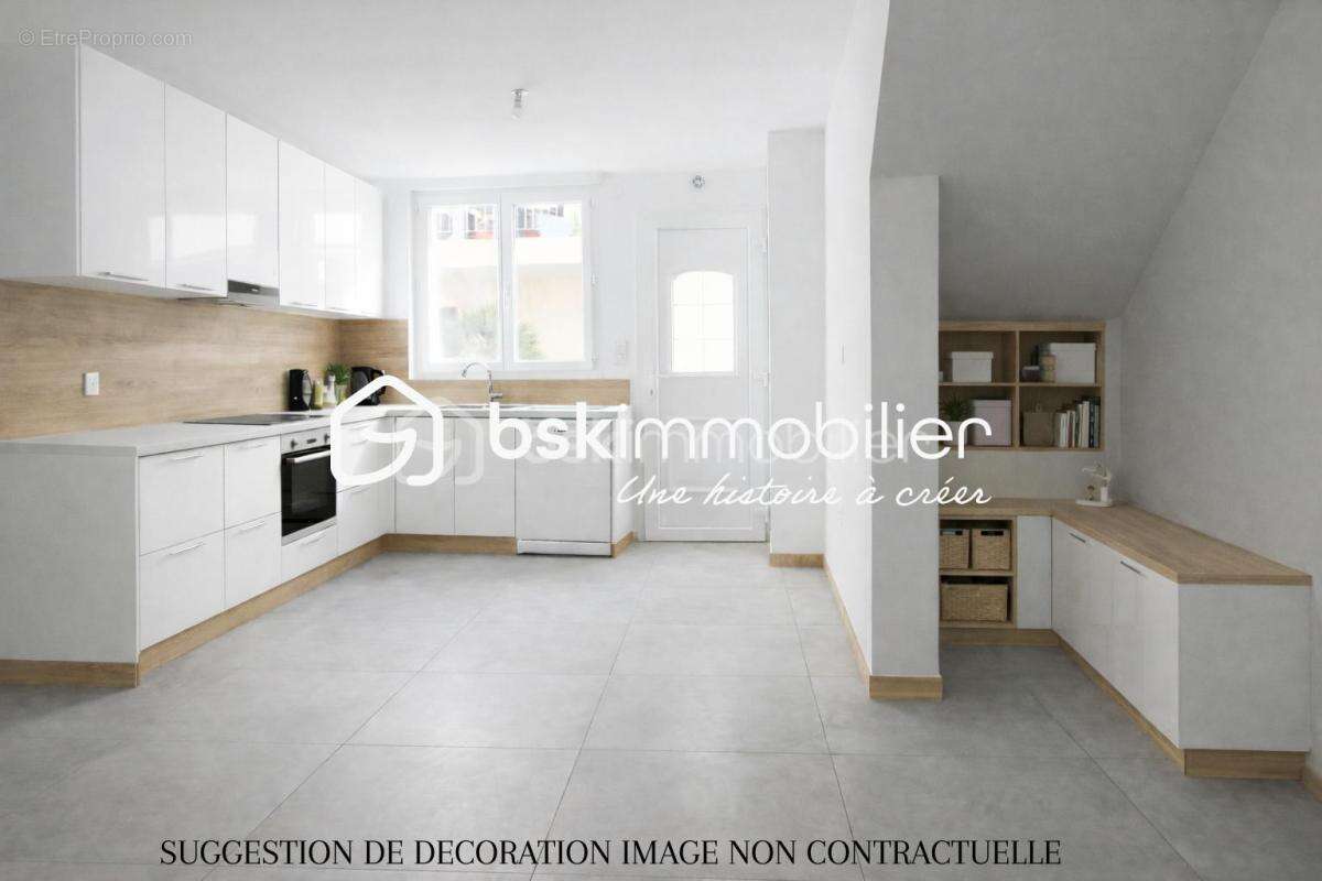 Appartement à LA CRAU