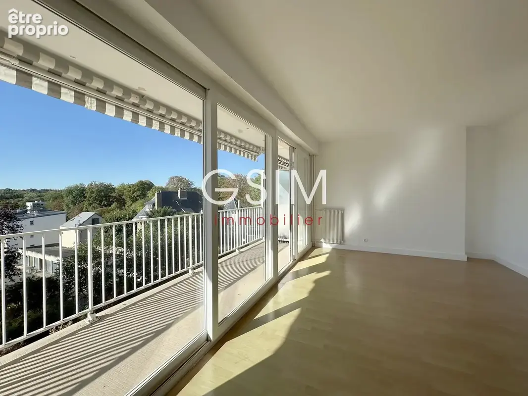 Photo Appartement à Saint-Cloud au prix de 499 000€