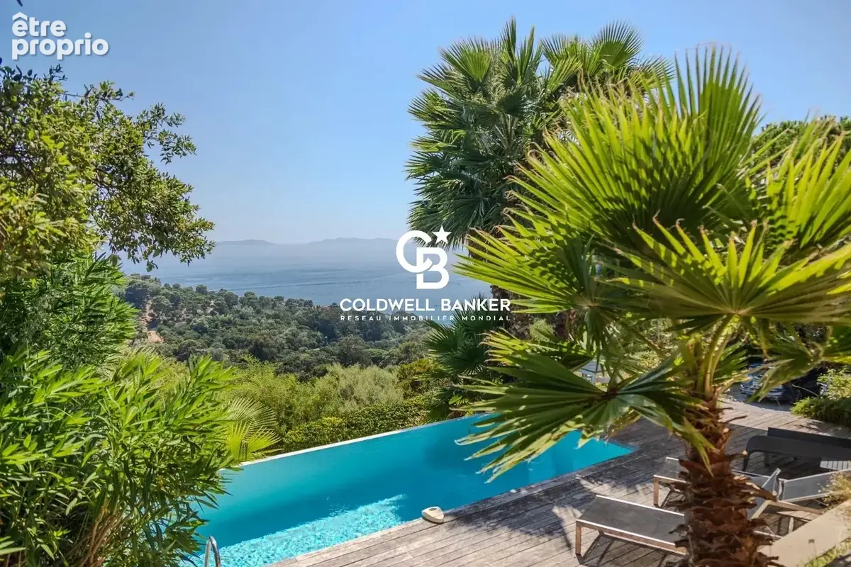 Deux villas, deux piscines, une vue mer spectaculaire - photo 17