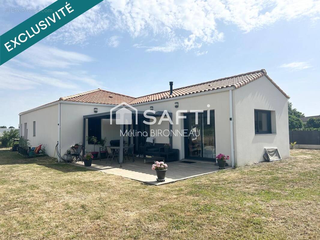 Photo 1 - Maison à ANGLES