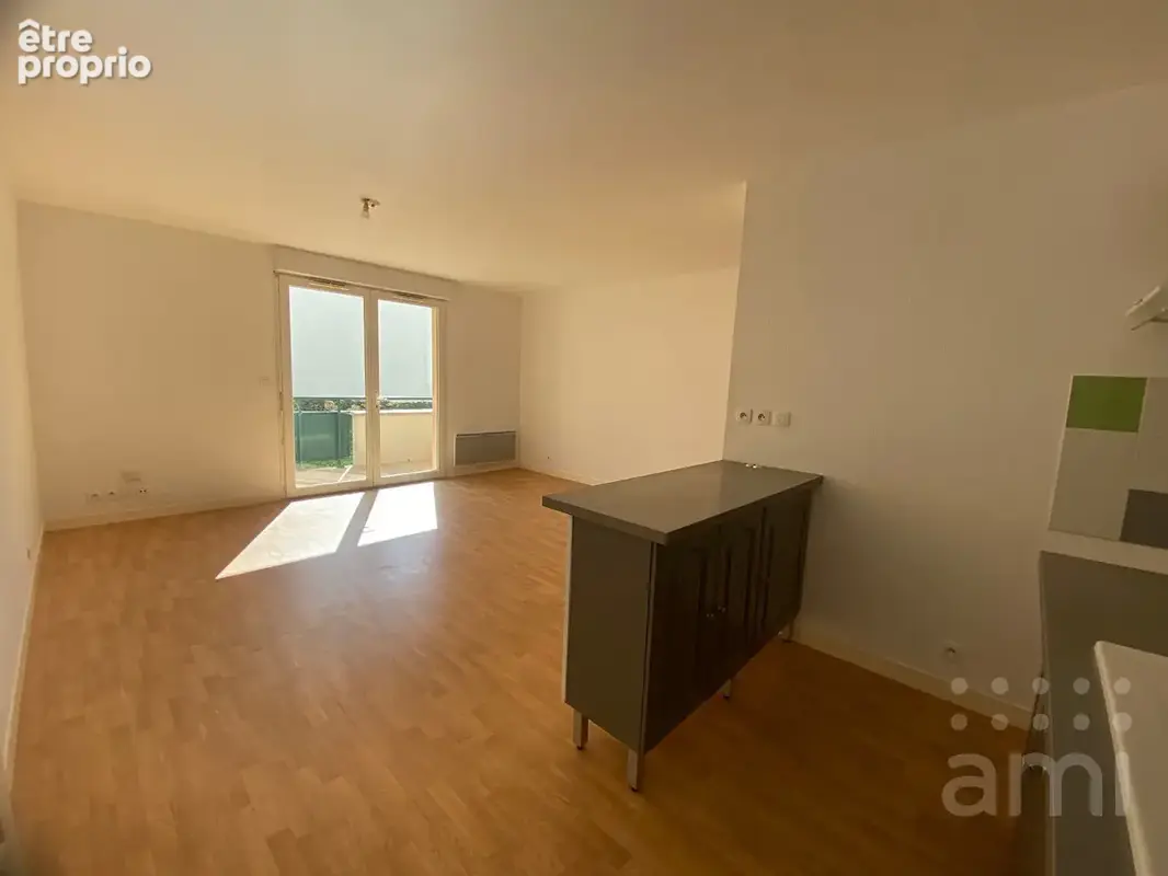 Appartement Niort 2 pièces 48 m2 - photo 2