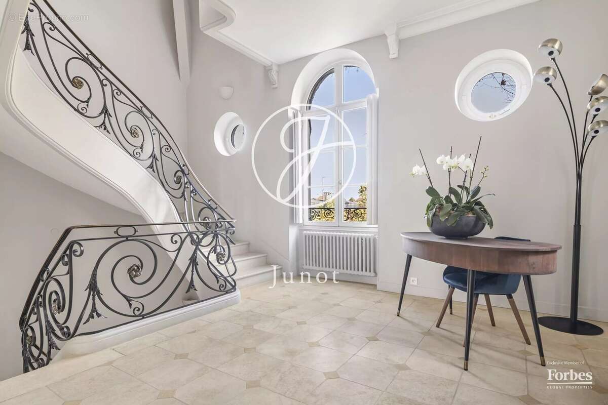 Maison à CROISSY-SUR-SEINE