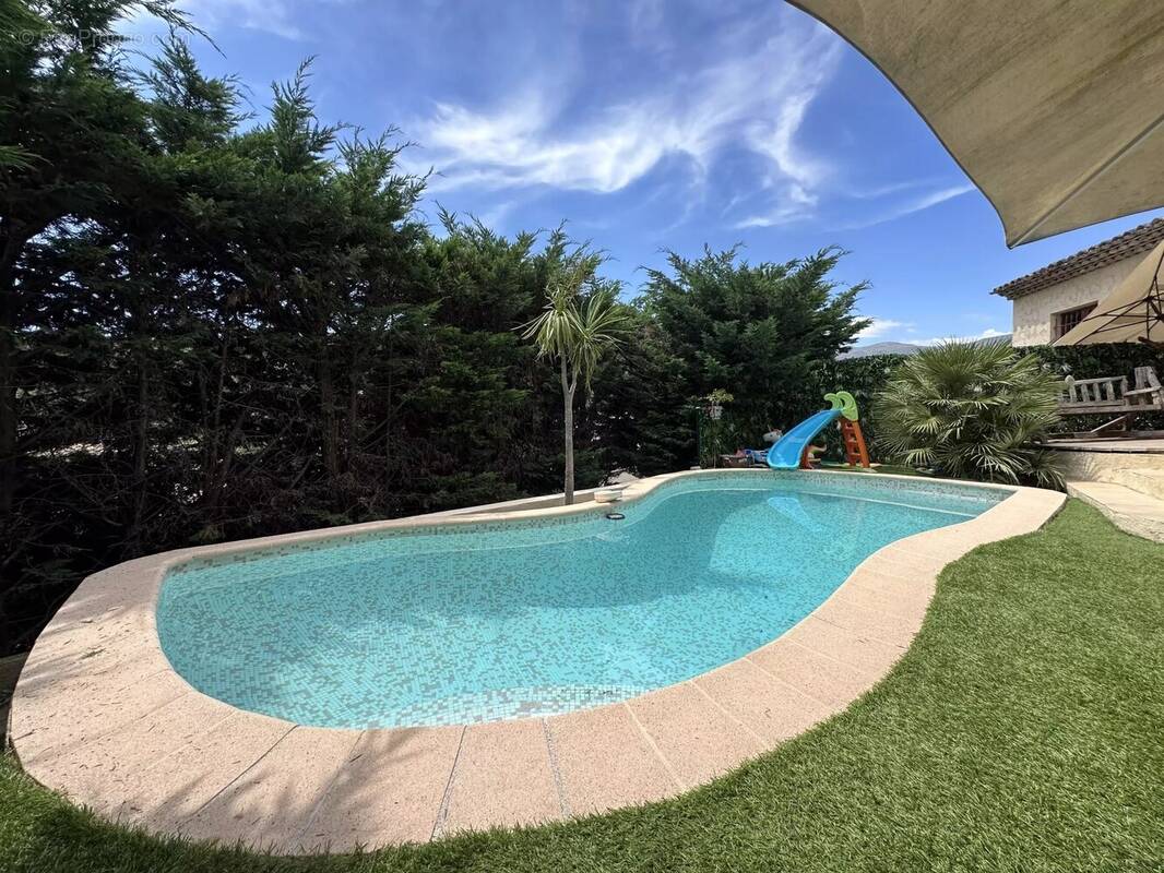 Maison à LA COLLE-SUR-LOUP