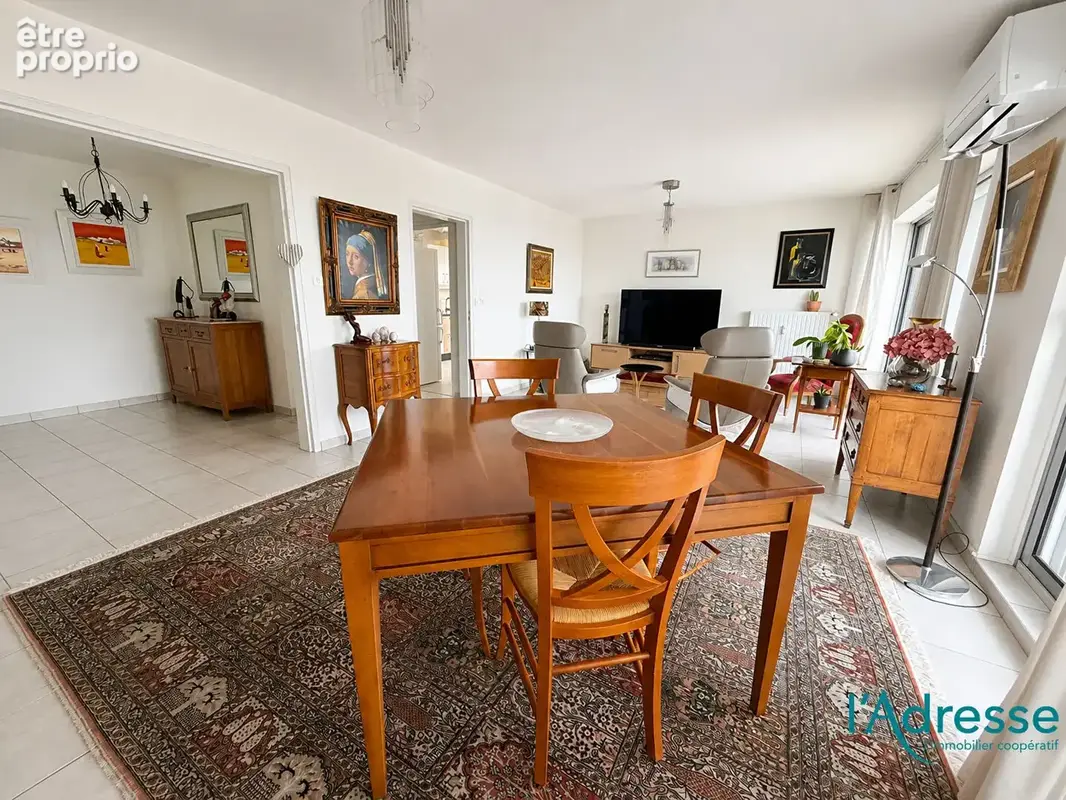 Appartement 3 pièces de 87 m² ? Quartier Ladhof ? Proche centre-ville - photo 4