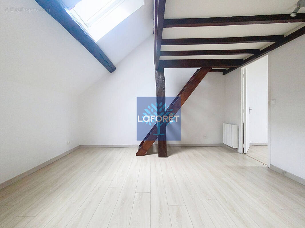 Appartement à VAUREAL