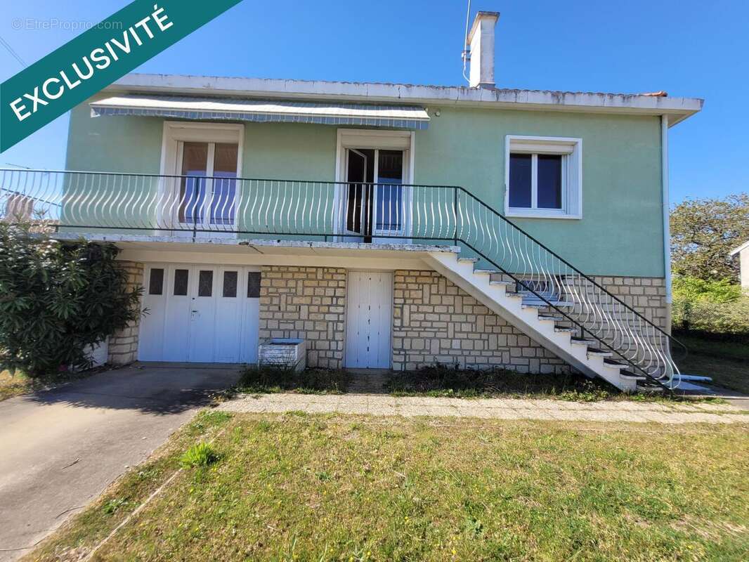 Photo 2 - Maison à CHASSENEUIL-DU-POITOU