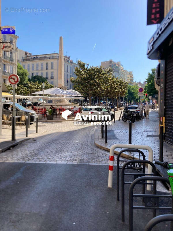 Commerce à MARSEILLE-1E