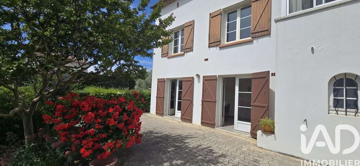 Photo 2 - Maison à ROGNONAS