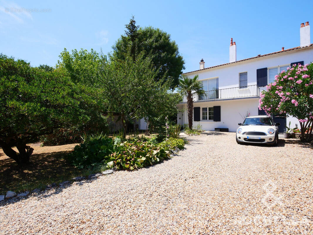 Maison à PERIGNY