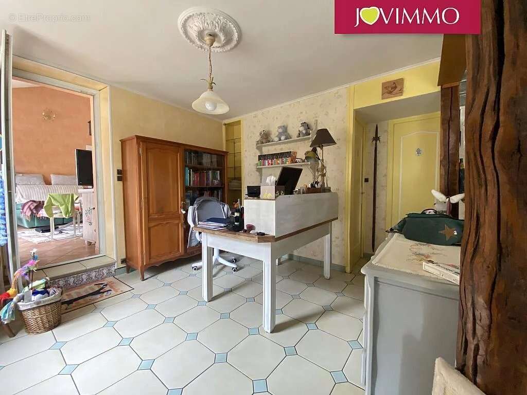 Maison à SAINT-BONNET-DE-ROCHEFORT