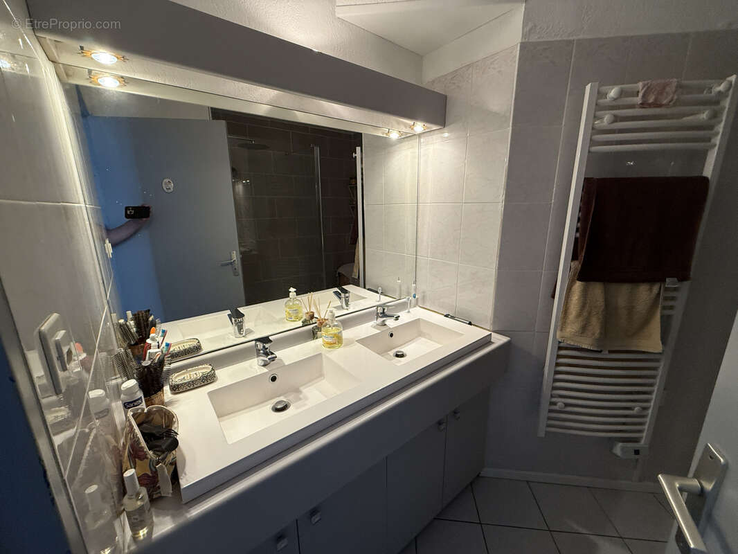 Appartement à SAINTE-MARIE
