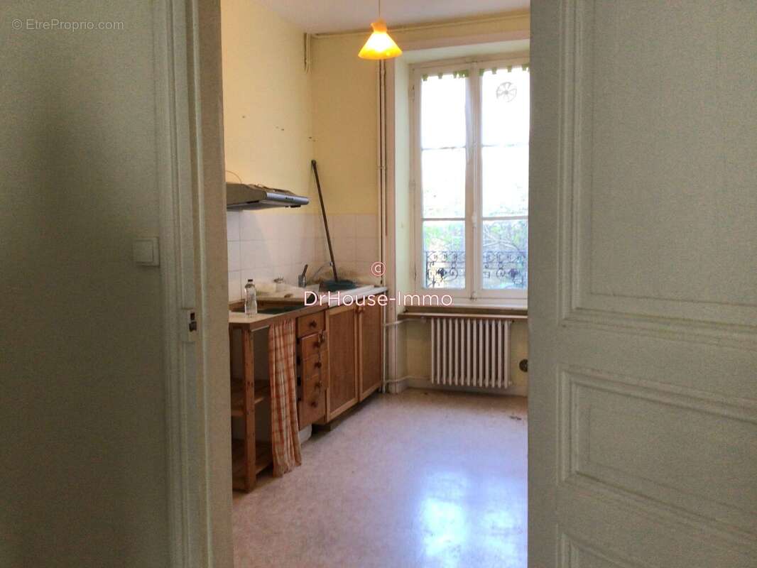 Appartement à QUIMPERLE