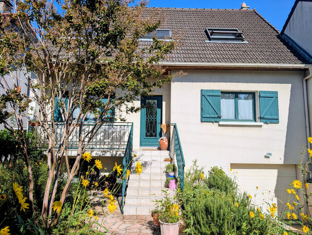 Maison à PARAY-VIEILLE-POSTE