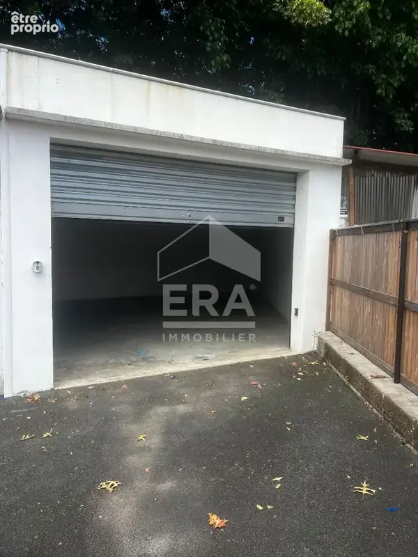 Rare grand garage secteur Chassin - photo 2