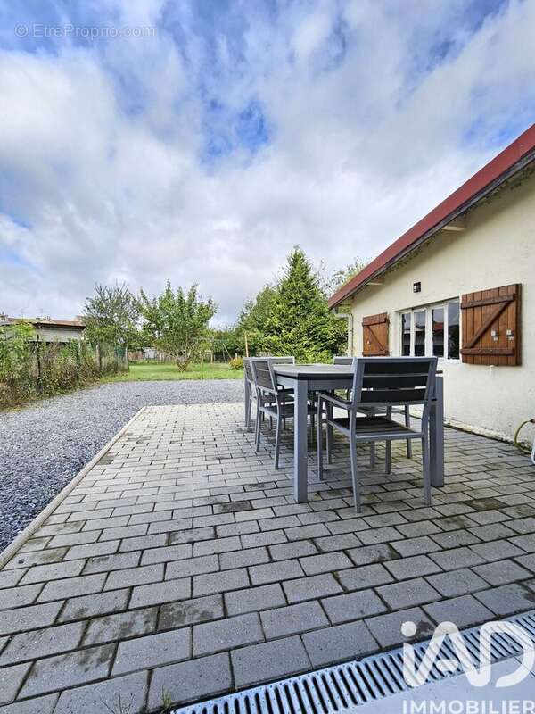 Photo 5 - Maison à MERCY-LE-BAS