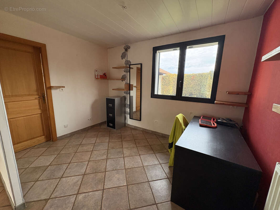 Maison à BIANS-LES-USIERS