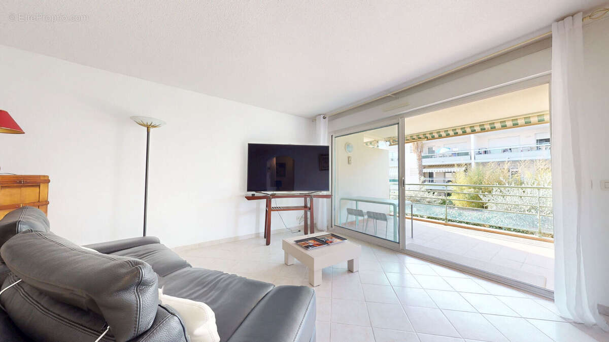 Appartement à SAINT-RAPHAEL