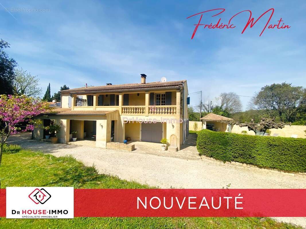 Maison à COLLIAS