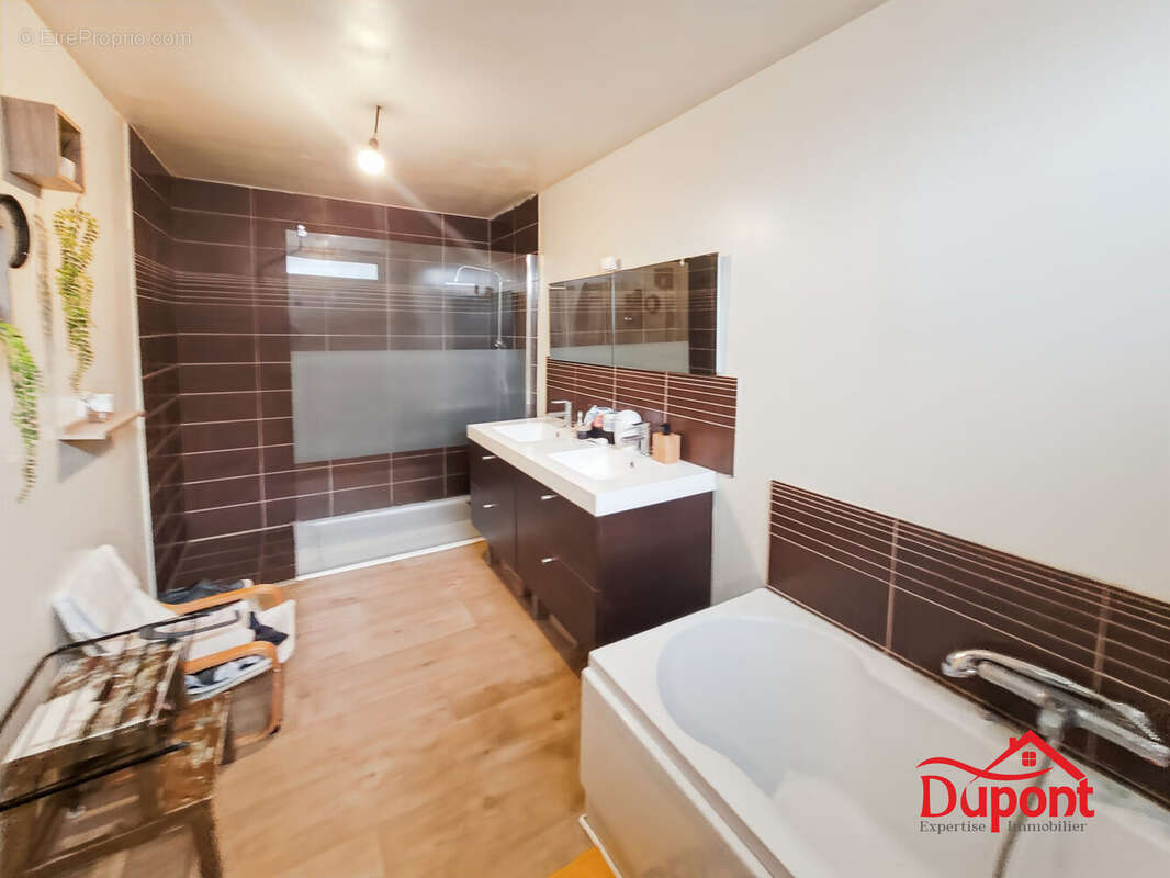 Maison à DOUCHY-LES-MINES