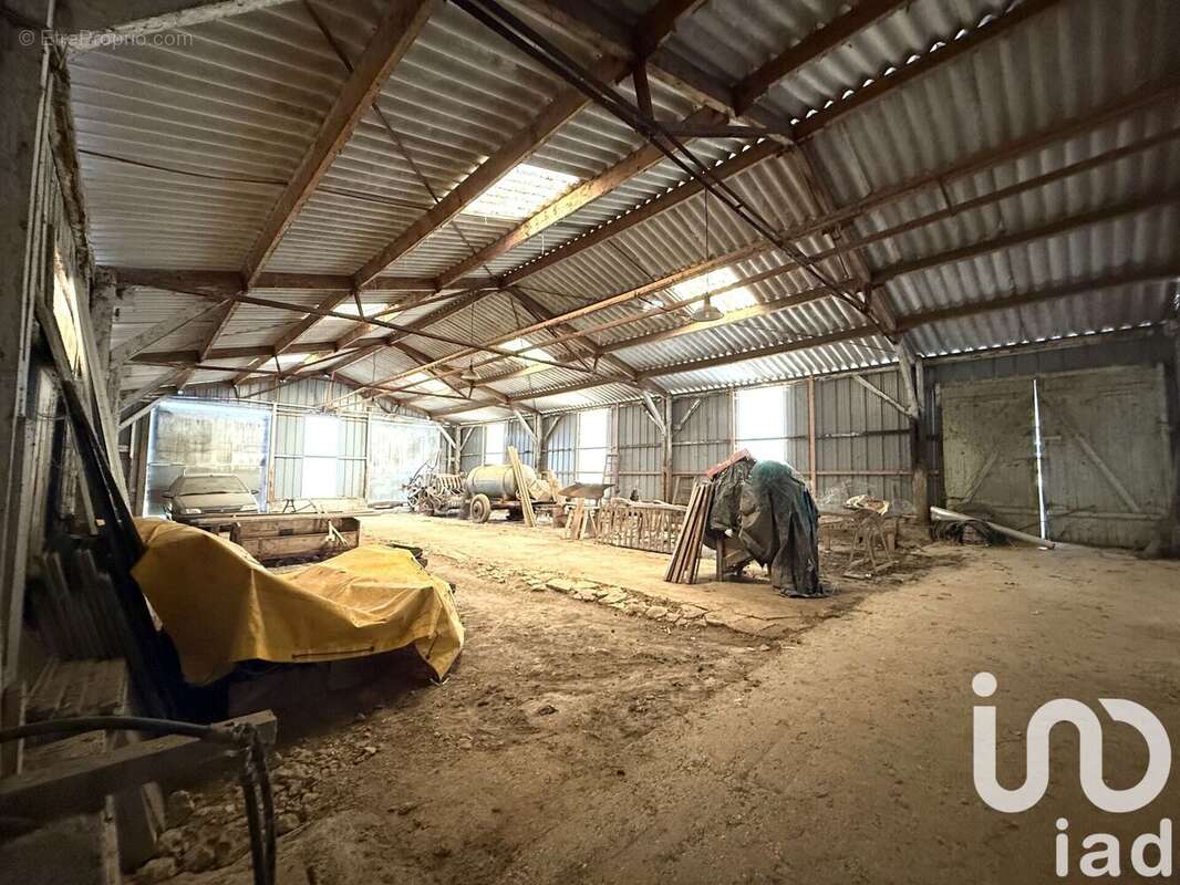 Photo 2 - Terrain à VOUILLE