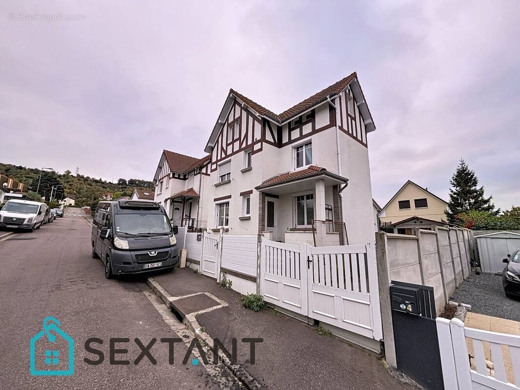 Maison à GRAND-COURONNE