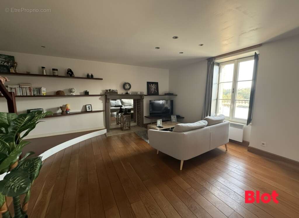 Appartement à CHATEAUGIRON