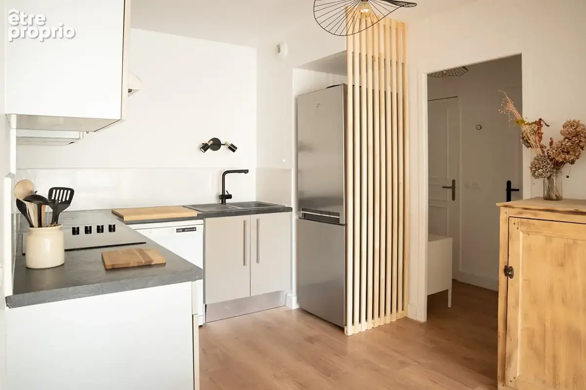 Charmant T3  avec balcon - Bordeaux Chartrons - photo 2