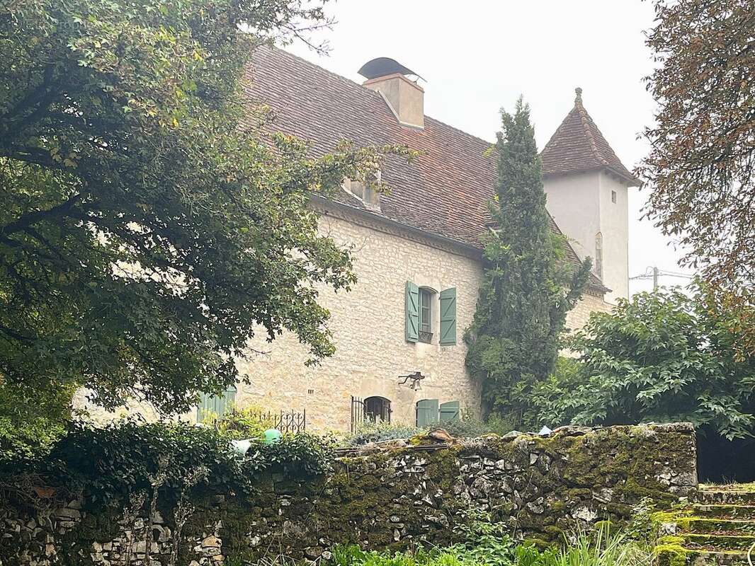 Maison - Façade avant - Maison à LIVERNON