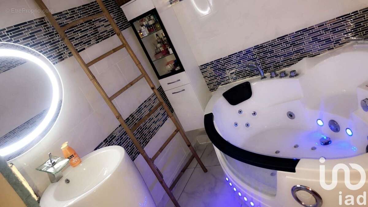 Photo 5 - Appartement à MARSEILLE-9E