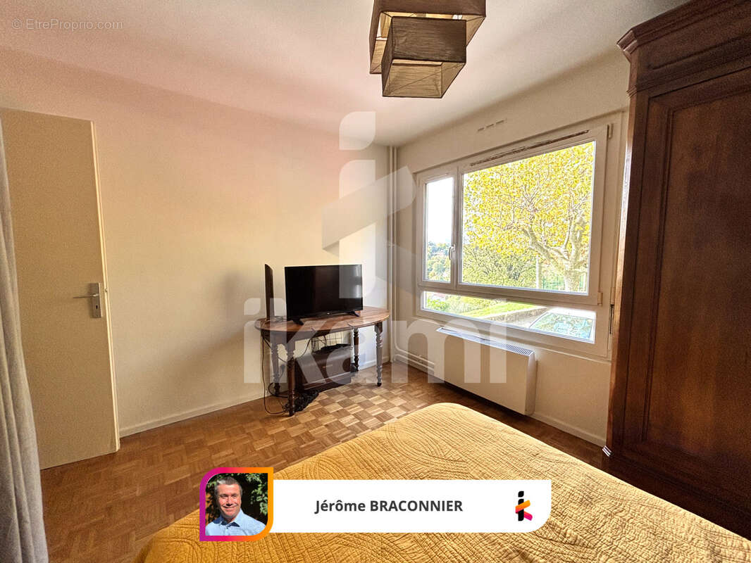 Appartement à OULLINS