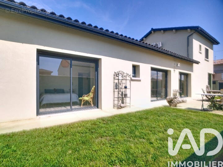 Photo 1 - Maison à TOURNON-SUR-RHONE