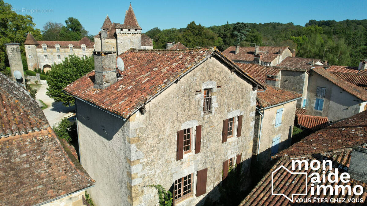 Maison à SAINT-JEAN-DE-COLE