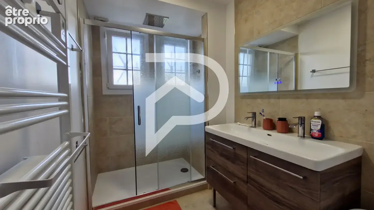 Maison rénovée 6 pièces 189 m² avec piscine proche ORTHEZ - photo 13