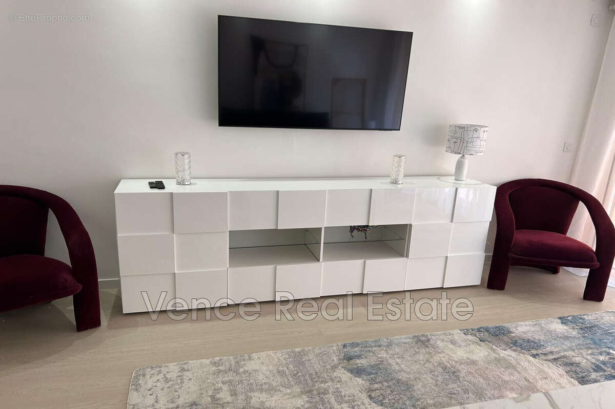 Appartement à VENCE