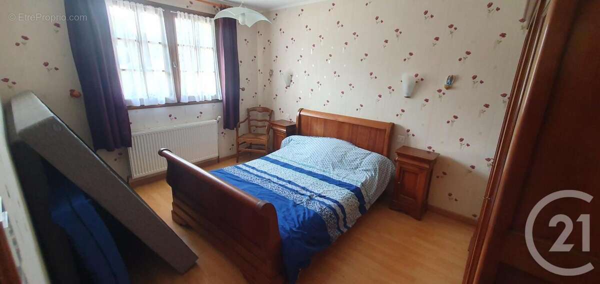 Maison à BEAURAINVILLE