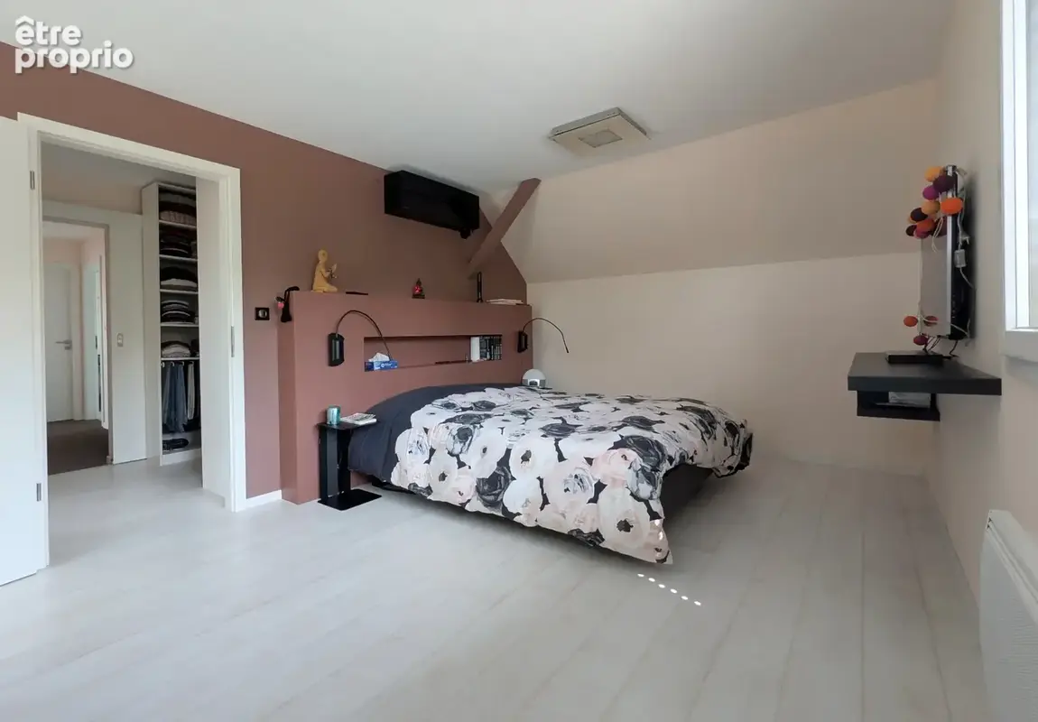 Maison à vendre 9 pièces KEMBS LOECHLE (68).Belle maison contemporaine de 250 m², 14 ares, avec piscine, en lisière de forêt - photo 11