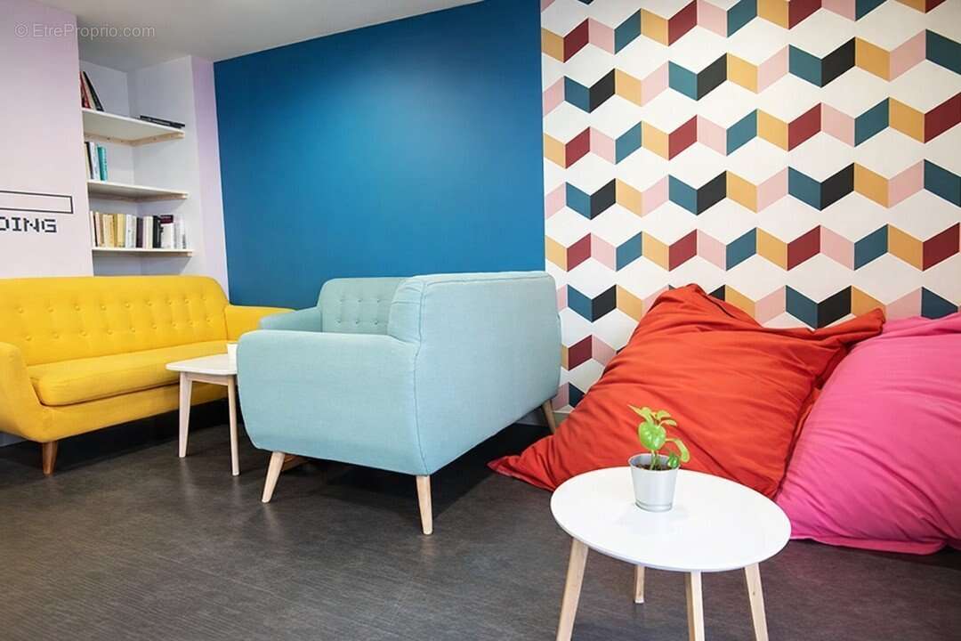 INVESTISSEMENT LOCATIF  Villeurbanne  Résidence Étudiante Nomad Campus Alasia  5.52 % de rentabilité - photo 6