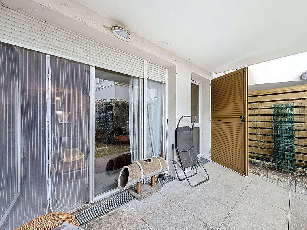 Appartement à VILLENAVE-D&#039;ORNON