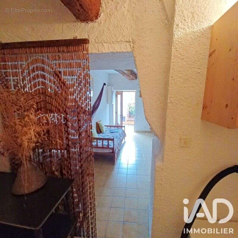 Appartement 69 m² à Collioure  - photo 3