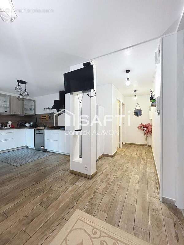 Photo 6 - Appartement à CHAMPS-SUR-MARNE