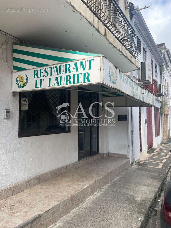 Commerce à FORT-DE-FRANCE